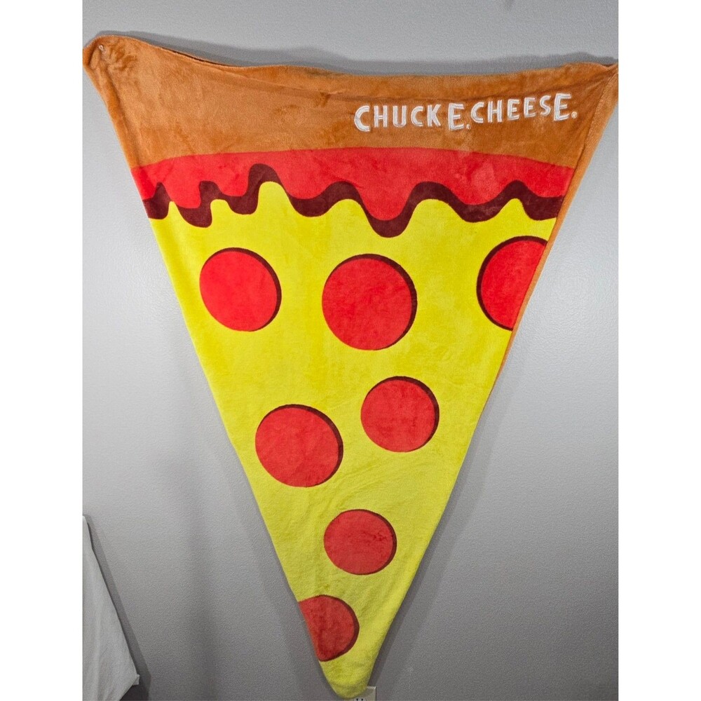 Chuck E. Cheese Pizza Shaped Blanket Wearable fleece blanket 60x45 C1
